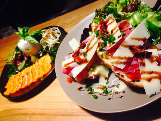 Plantation River Beach