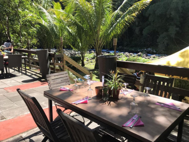 Plantation River Beach