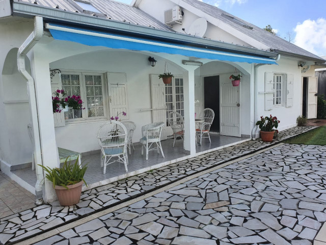 Chez Mimose et Henri